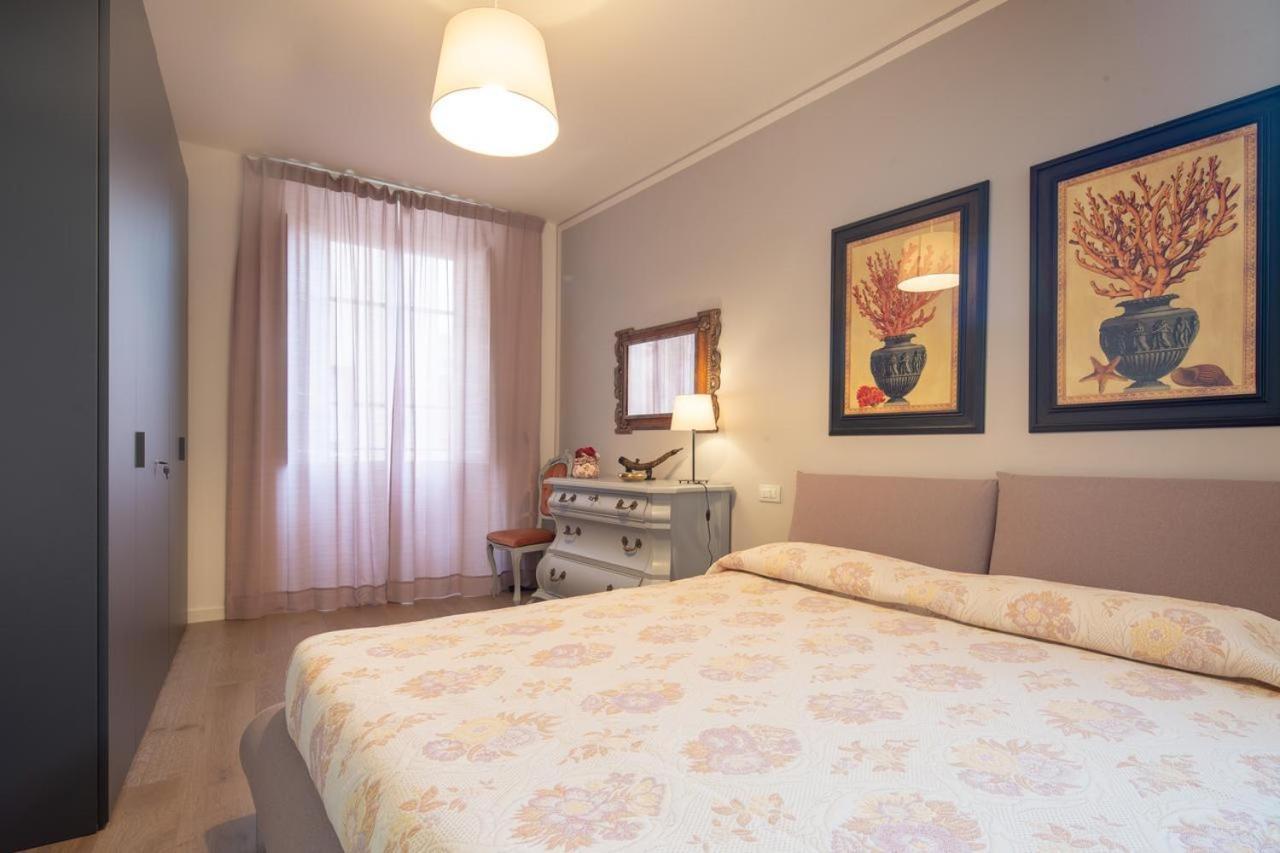 Stunning & Luxurious 1Br Apt 1 Min Walk By Duomo Florence Exterior photo